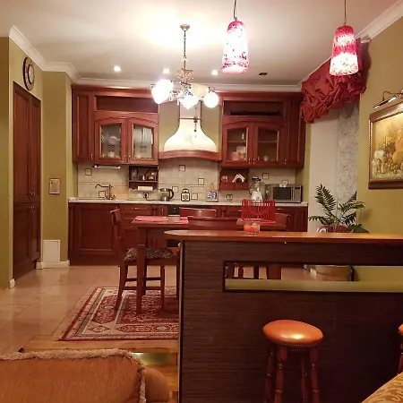 Royal Apartment *